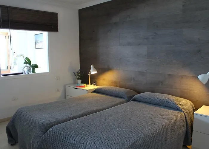 G.c.fronton Semesterbostad *